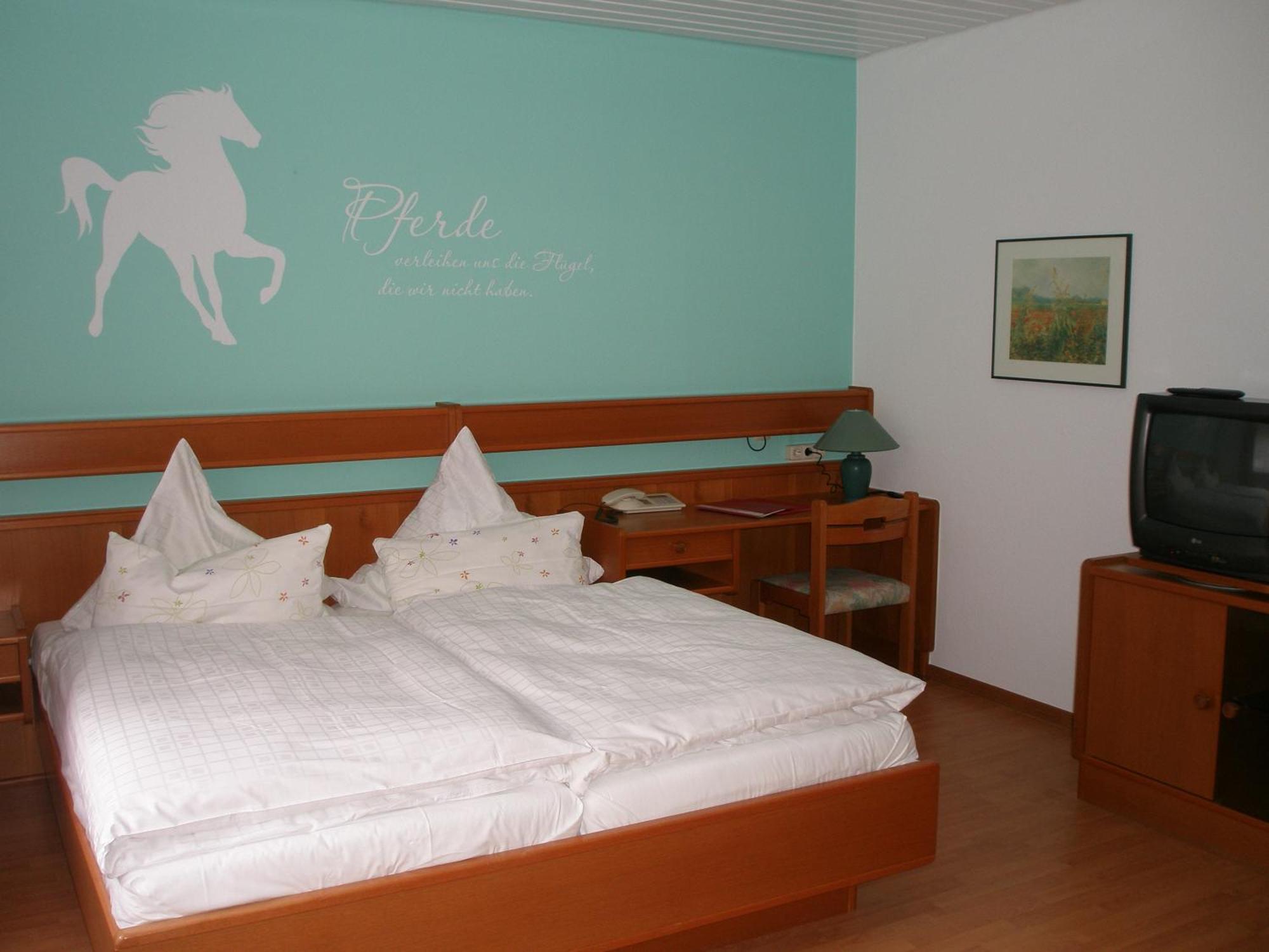 Landhotel Am Wenzelbach Prüm Esterno foto