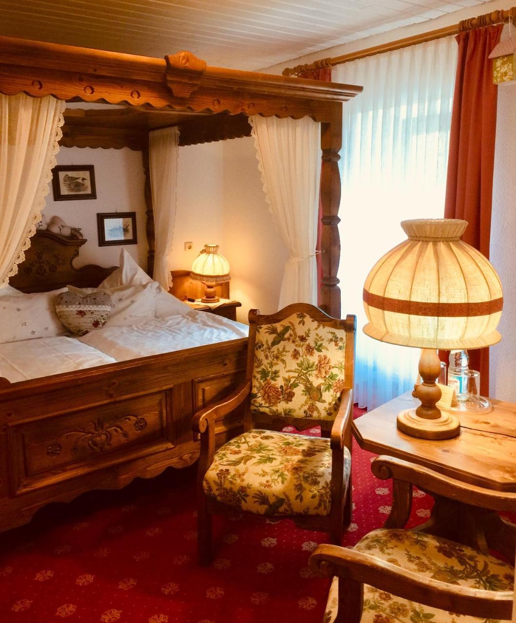 Landhotel Am Wenzelbach Prüm Esterno foto